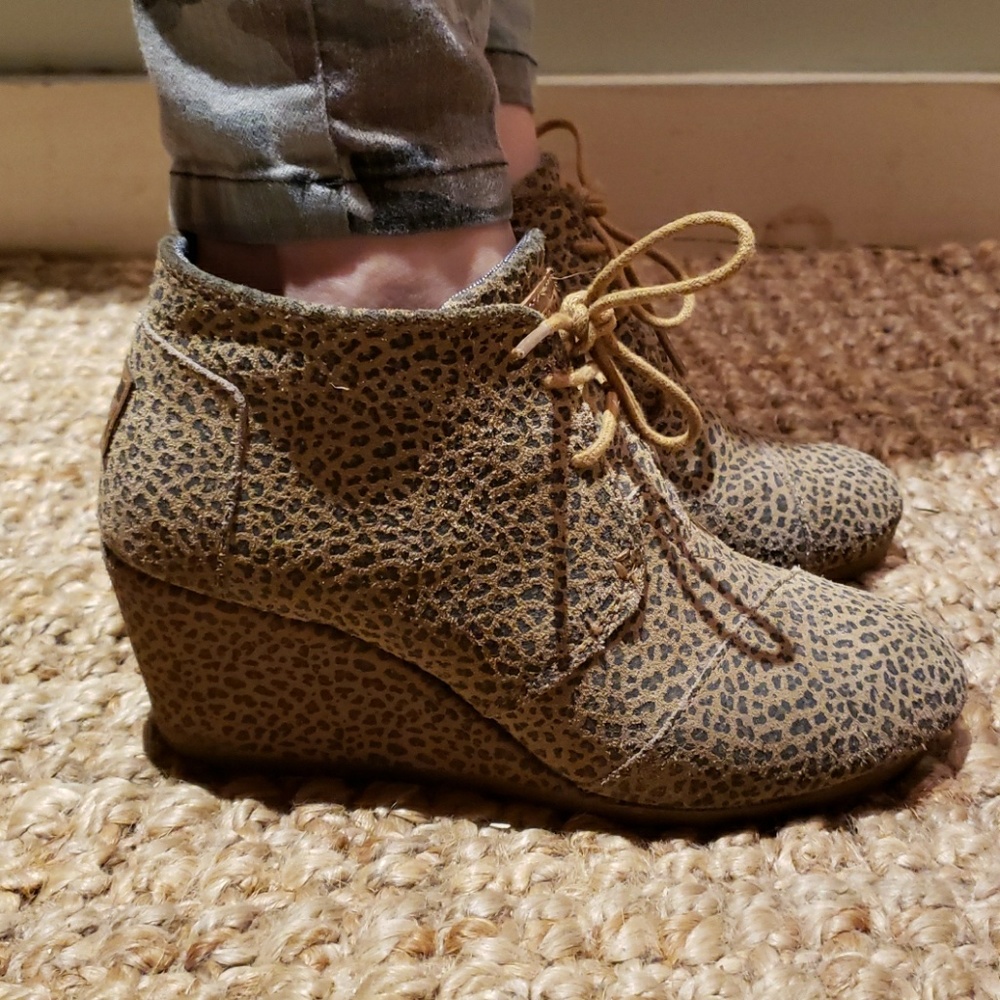 Tom's Leopard esmeraldas size 7